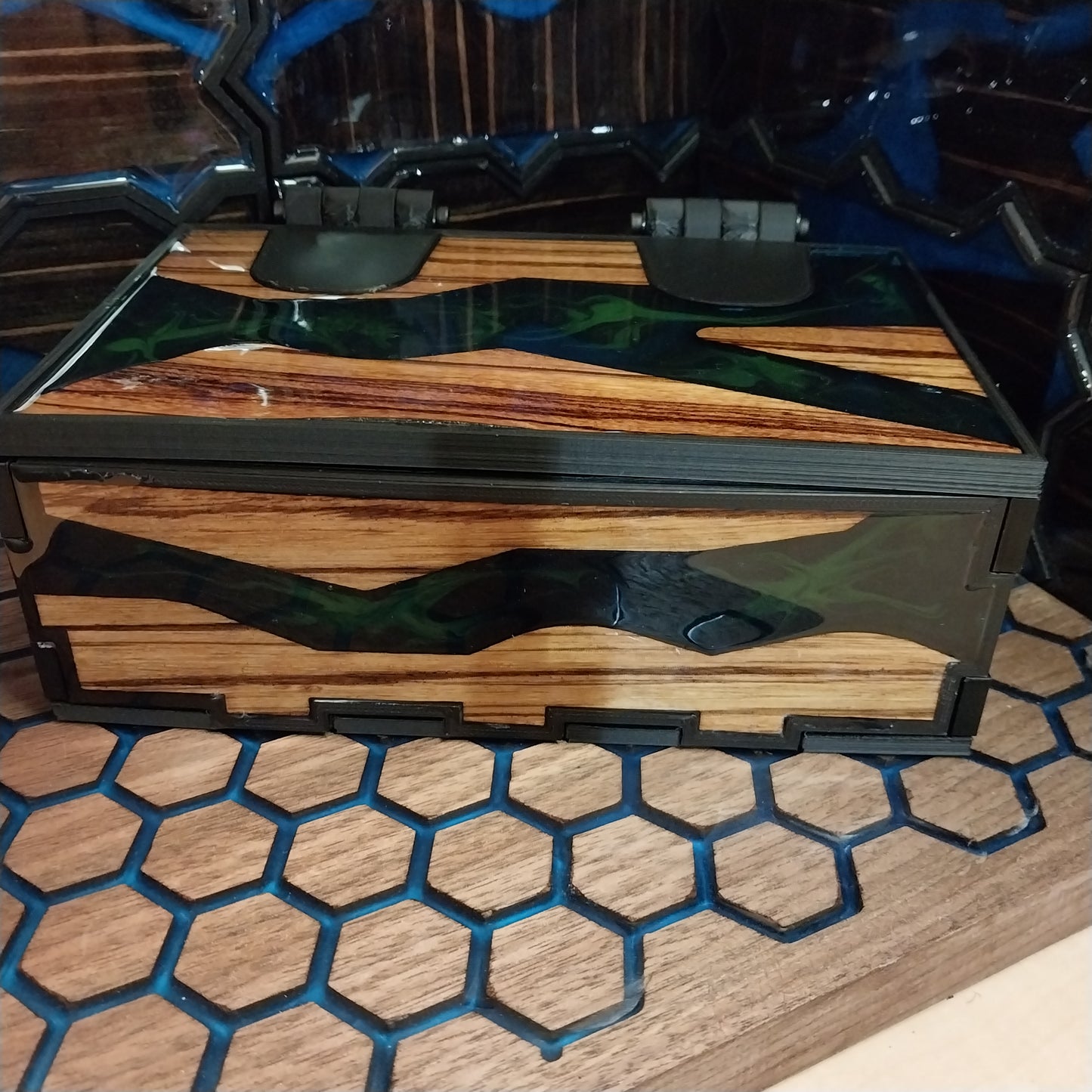 Handcrafted resin box